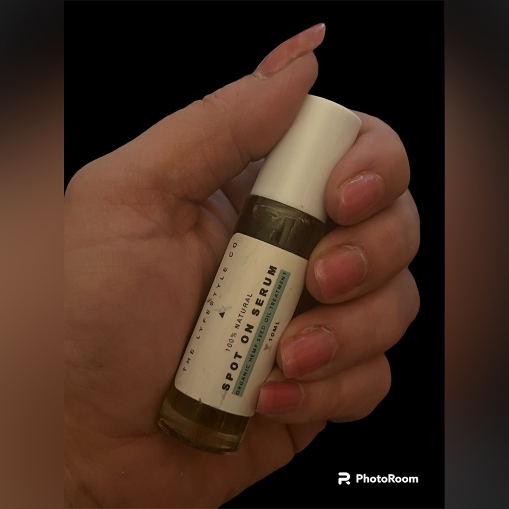 The lyfestyle co spot on serum